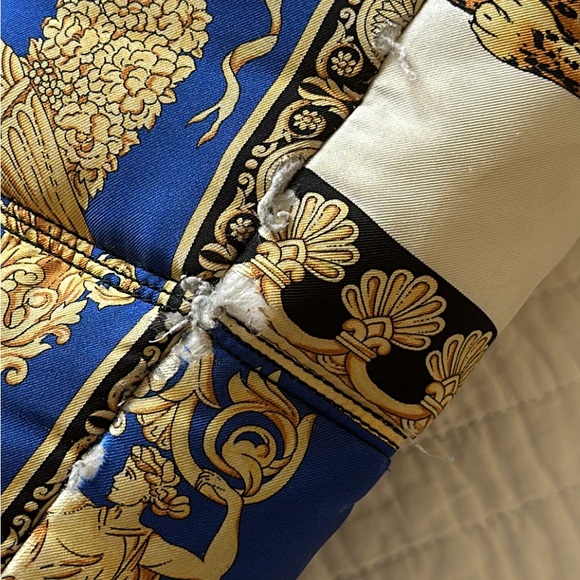 Versace Puffer - Picture 3 of 15